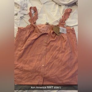 Kori America size L tank